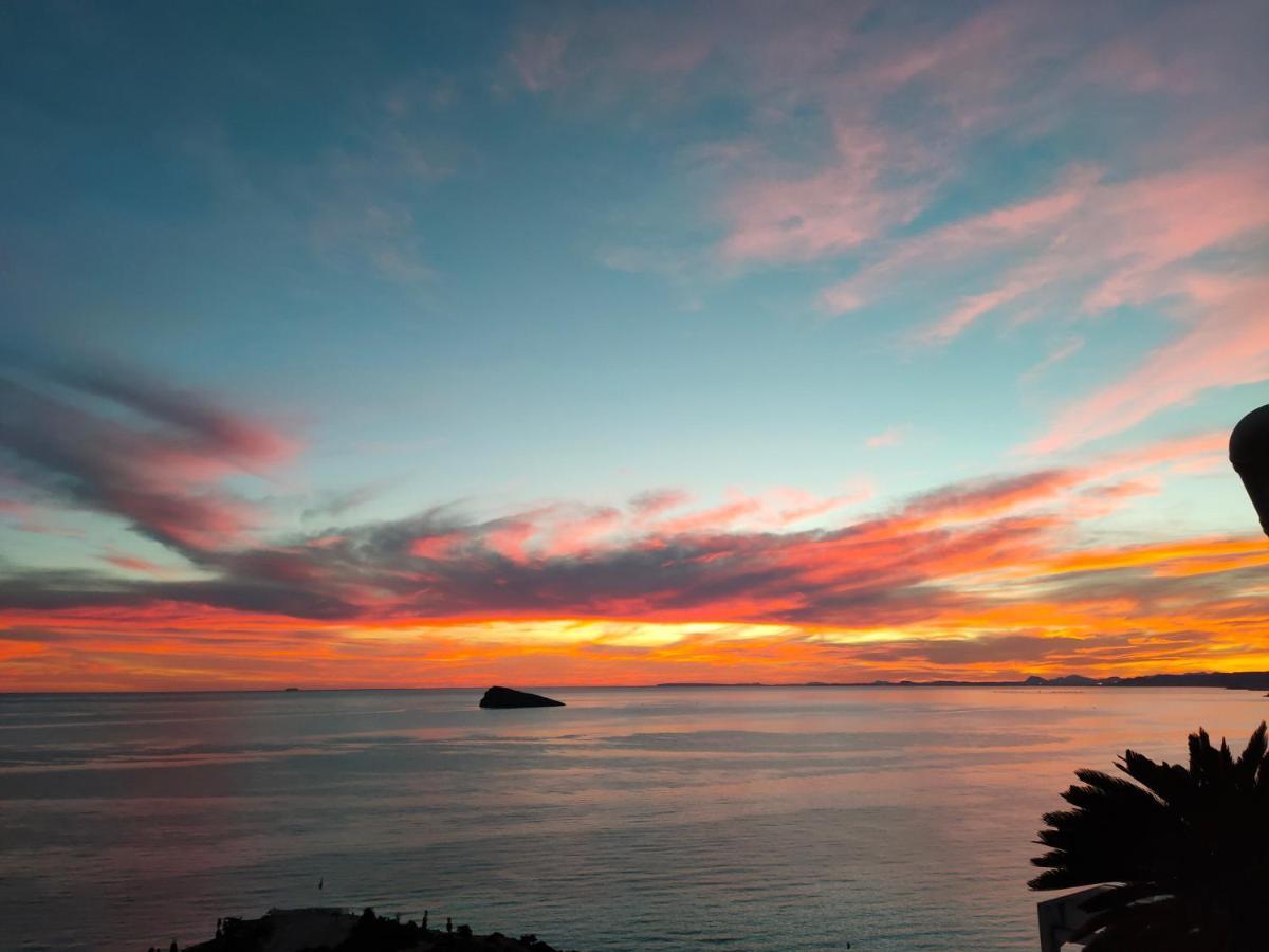 Piso en la primera linea del mar con 2 dormitorios Benidorm Exterior foto