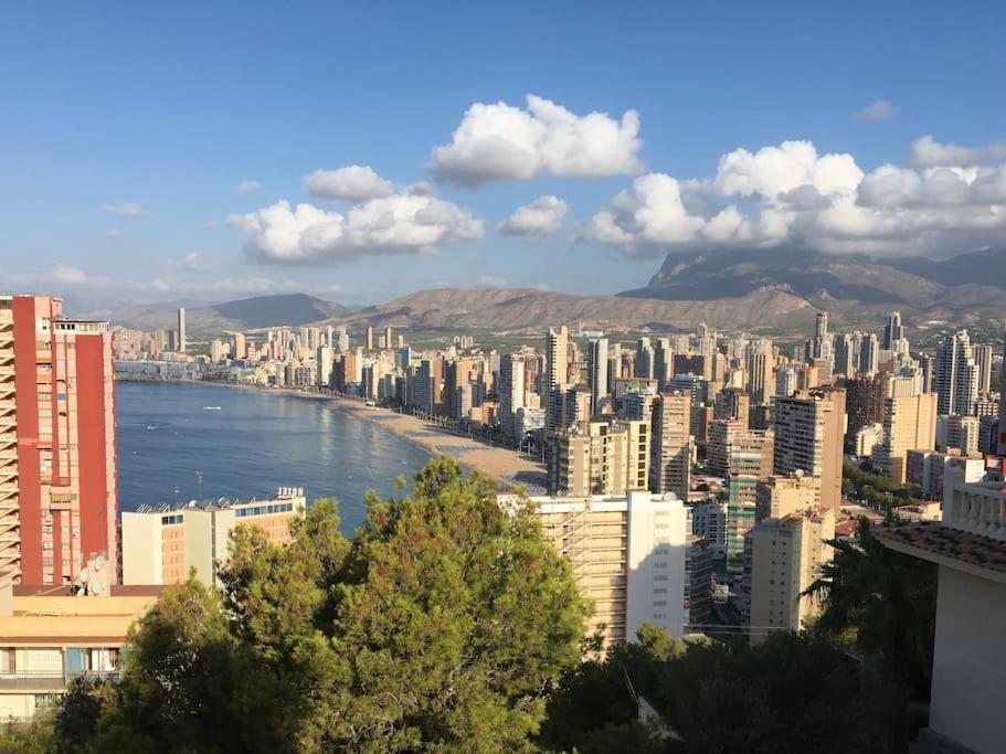 Piso en la primera linea del mar con 2 dormitorios Benidorm Exterior foto