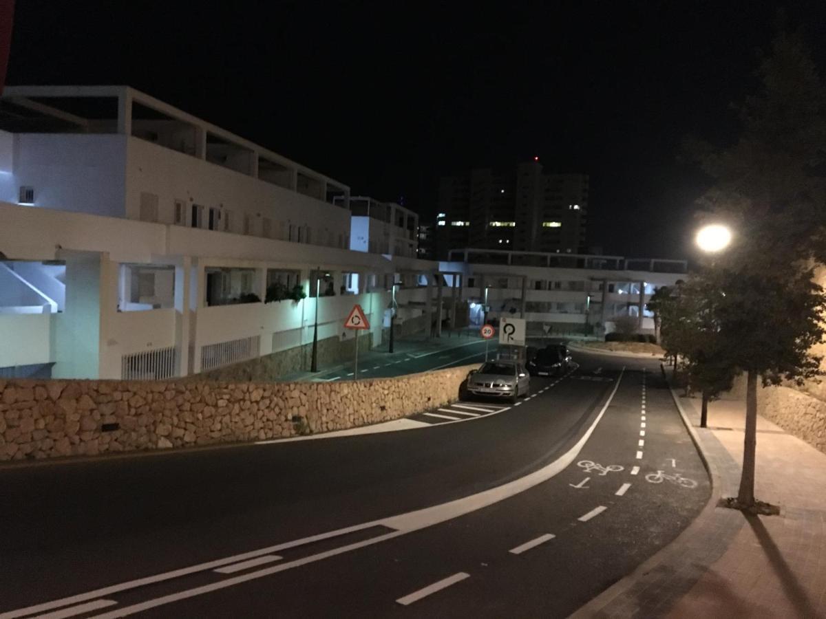 Piso en la primera linea del mar con 2 dormitorios Benidorm Exterior foto